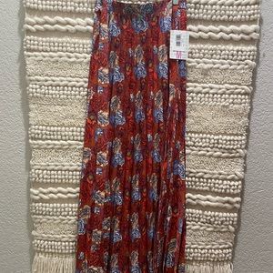 LuLaRoe Deanne Skirt NWT